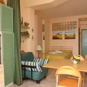  Apartment Depandance Casa Andrea Italy